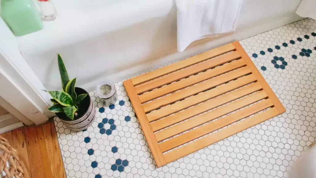 how to choose the best non slip shower mat
